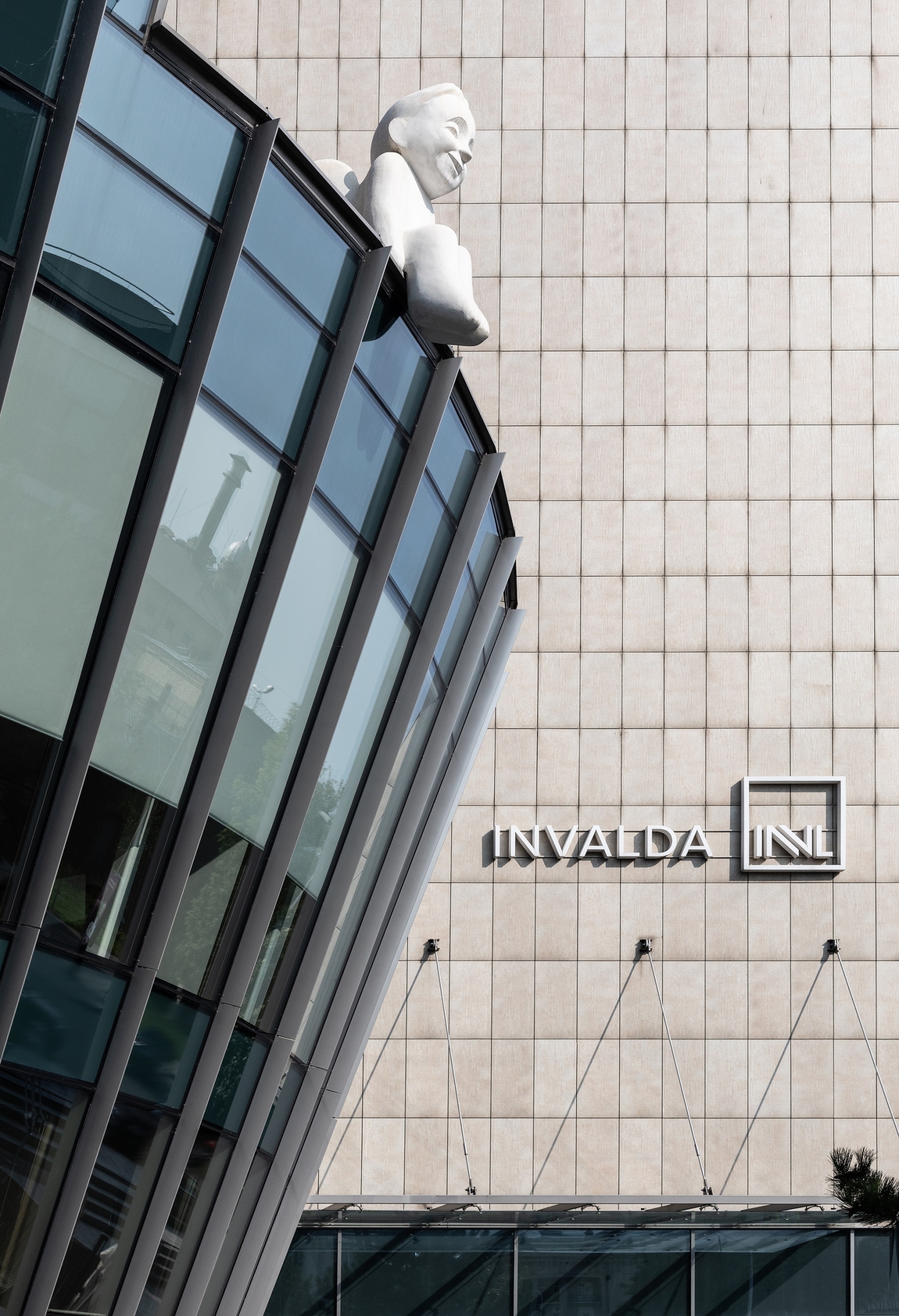 Invalda INVL will buy-back 0.43% shares