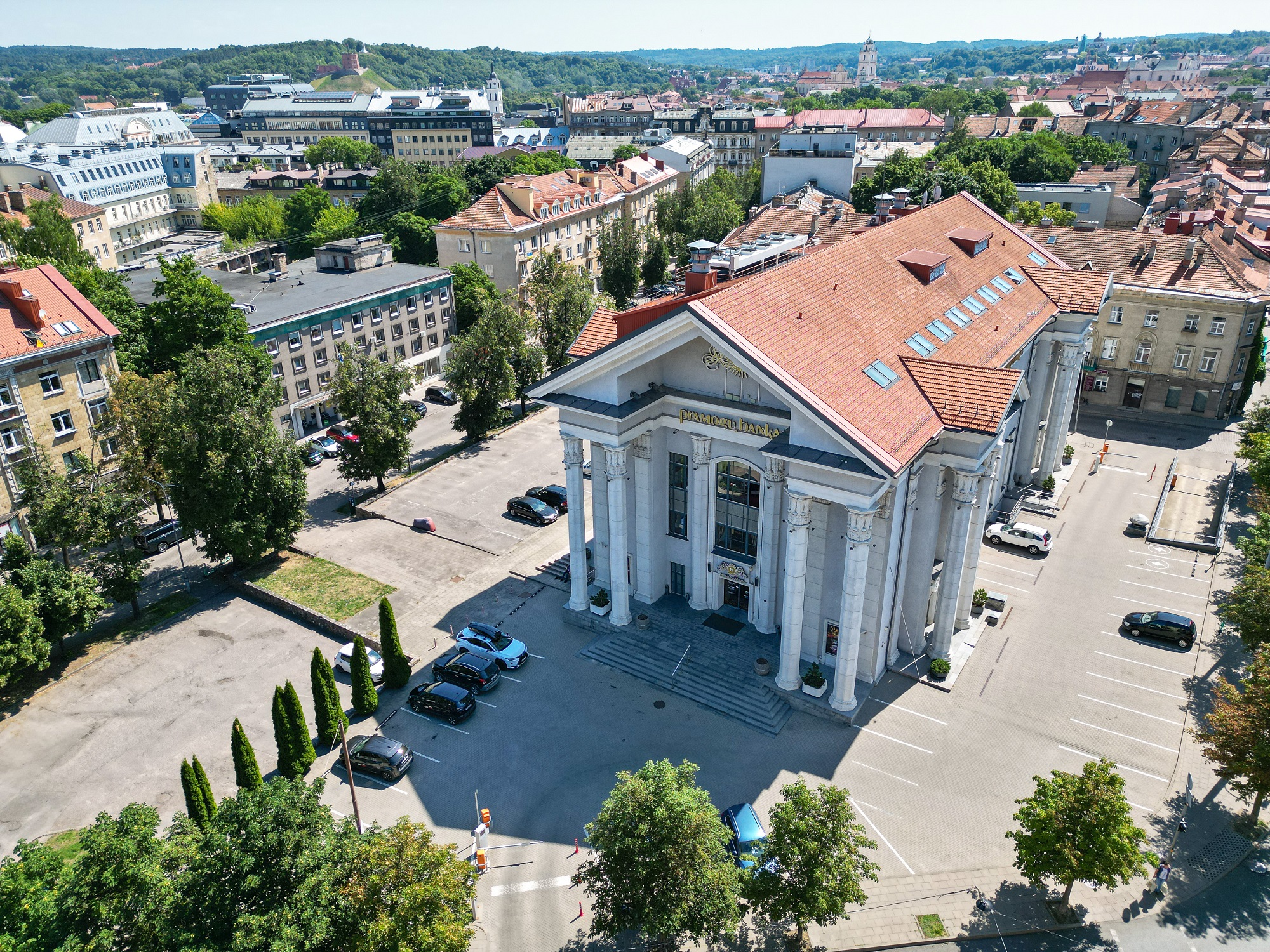 „INVL Baltic Real Estate“ parengė reorganizavimo sąlygas „Pramogų banko“ prijungimui